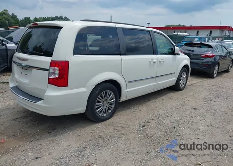 2012 Chrysler Town & Country Touring z USA, uszkodzony, nr VIN 2C4RC1BG8CR411882